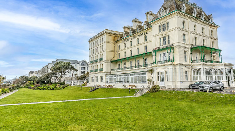 Falmouth Hotel Exterior