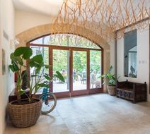 Icon Roseto Lobby