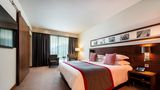 Lagoas Park Hotel Suite