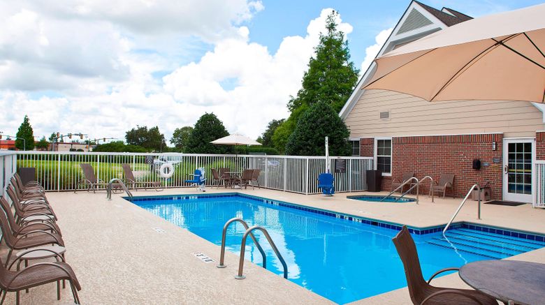 <b>Residence Inn Baton Rouge Siegen Lane Pool</b>. Images powered by <a href="https://www.leonardoworldwide.com/" title="Leonardo Worldwide" target="_blank">Leonardo</a>.