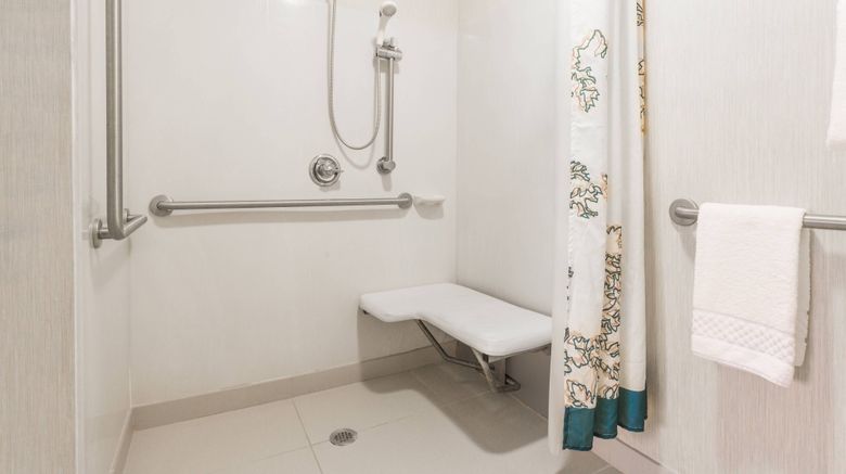 <b>Residence Inn Cleveland Independence Room</b>. Images powered by <a href="https://www.leonardoworldwide.com/" title="Leonardo Worldwide" target="_blank">Leonardo</a>.