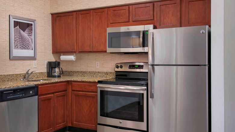 <b>Residence Inn Newark Liberty Intl Arpt Suite</b>. Images powered by <a href="https://www.leonardoworldwide.com/" title="Leonardo Worldwide" target="_blank">Leonardo</a>.