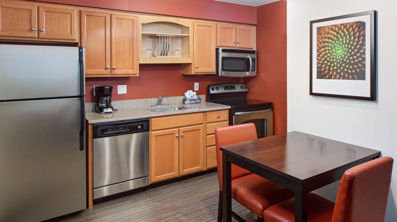 <b>Residence Inn Harrisburg Hershey Room</b>. Images powered by <a href="https://www.leonardoworldwide.com/" title="Leonardo Worldwide" target="_blank">Leonardo</a>.