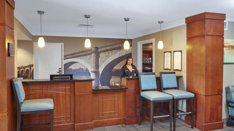 Staybridge Suites Lobby