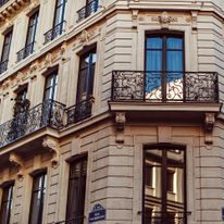 Monsieur George Hotel