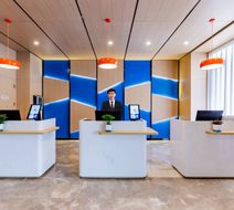 Holiday Inn Express Hohhot East Station Lobby