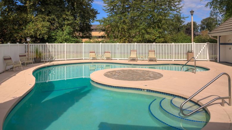 <b>Residence Inn Seattle South/Tukwila Pool</b>. Images powered by <a href="https://www.leonardoworldwide.com/" title="Leonardo Worldwide" target="_blank">Leonardo</a>.