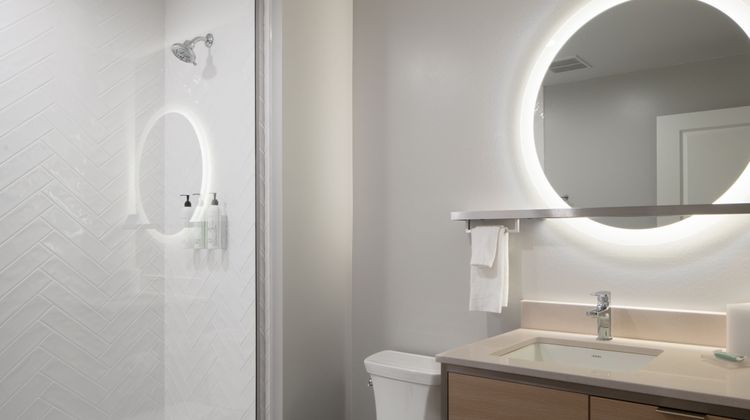 TownePlace Suites Oshkosh Room