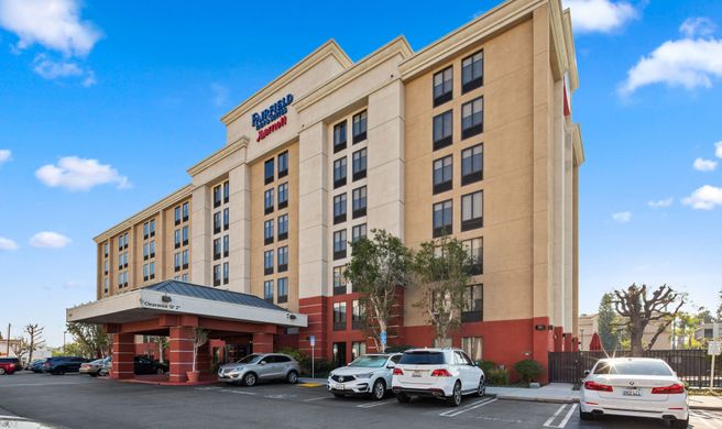 Fairfield Inn/Suites Anaheim North Exterior
