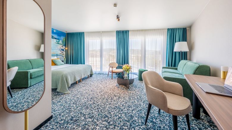 <b>Hotel D Bulle Room</b>. Images powered by <a href="https://www.leonardoworldwide.com/" title="Leonardo Worldwide" target="_blank">Leonardo</a>.