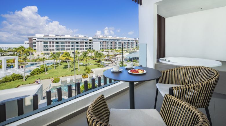 <b>Majestic Elegance Costa Mujeres Room</b>. Images powered by <a href="https://www.leonardoworldwide.com/" title="Leonardo Worldwide" target="_blank">Leonardo</a>.