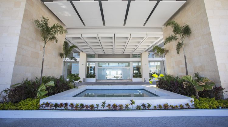 Majestic Elegance Costa Mujeres Lobby