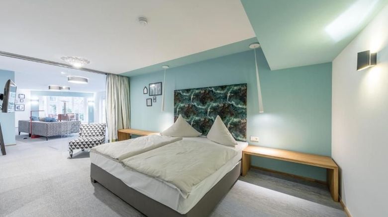 <b>Hotel Schoene Aussicht Room</b>. Images powered by <a href="https://www.leonardoworldwide.com/" title="Leonardo Worldwide" target="_blank">Leonardo</a>.