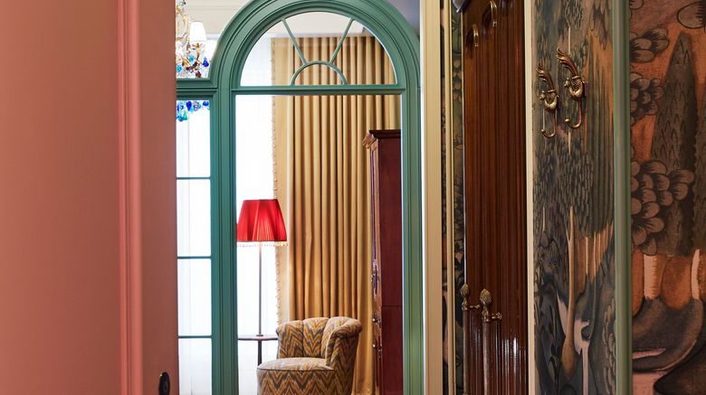 <b>The Fifth Avenue Hotel Suite</b>. Images powered by <a href=https://www.travelagewest.com/Hotels/New-York-NY/