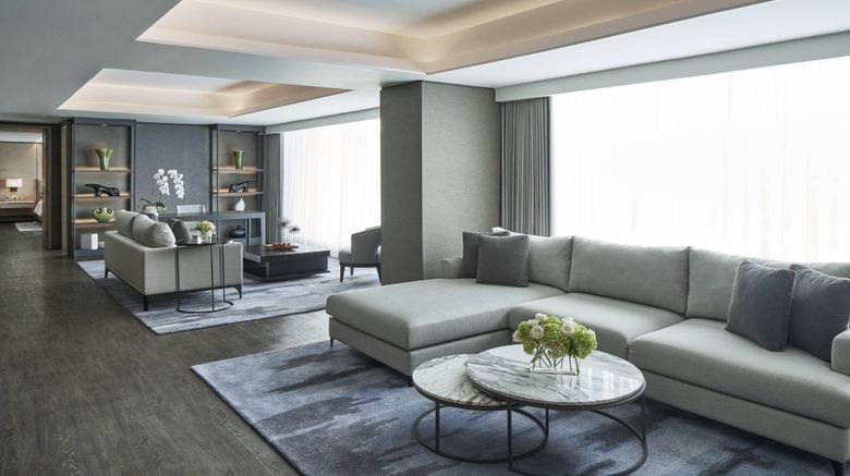 <b>Yogyakarta Marriott Hotel Suite</b>. Images powered by <a href="https://www.leonardoworldwide.com/" title="Leonardo Worldwide" target="_blank">Leonardo</a>.