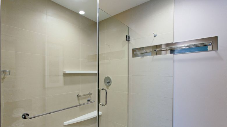 <b>Residence Inn Seattle Sea-Tac Airport Room</b>. Images powered by <a href="https://www.leonardoworldwide.com/" title="Leonardo Worldwide" target="_blank">Leonardo</a>.