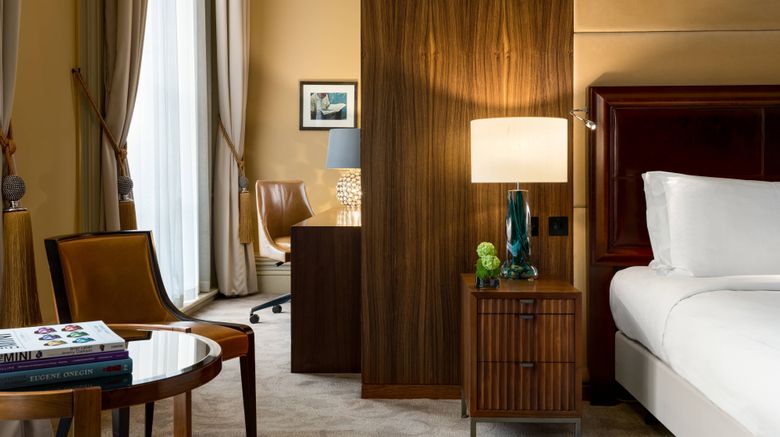 <b>St. Pancras Renaissance Hotel London Suite</b>. Images powered by <a href=https://www.travelagewest.com/Hotels/London/