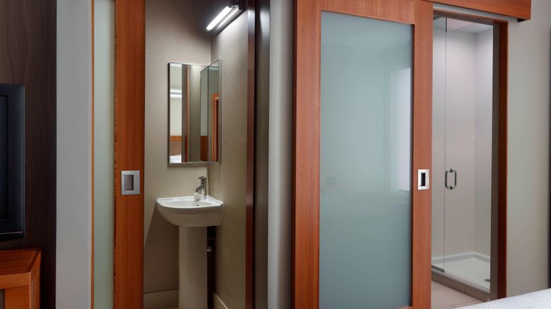 <b>SpringHill Suites Atlanta Arpt Gateway Room</b>. Images powered by <a href="https://www.leonardoworldwide.com/" title="Leonardo Worldwide" target="_blank">Leonardo</a>.