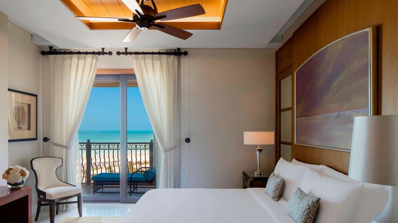 <b>The St. Regis Saadiyat Island Resort Suite</b>. Images powered by <a href="https://www.leonardoworldwide.com/" title="Leonardo Worldwide" target="_blank">Leonardo</a>.