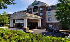 Holiday Inn Express Apex