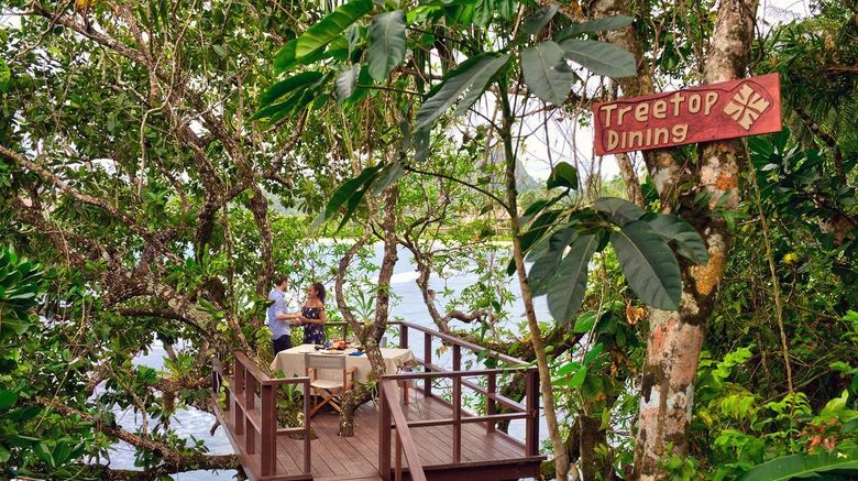 <b>Nanuku Resort Fiji Restaurant</b>. Images powered by <a href="https://www.leonardoworldwide.com/" title="Leonardo Worldwide" target="_blank">Leonardo</a>.