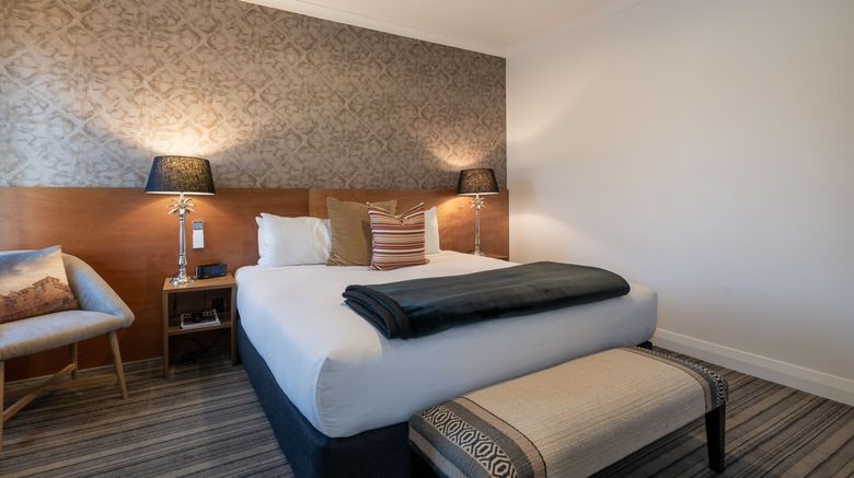 <b>The State Hotel Room</b>. Images powered by <a href="https://www.leonardoworldwide.com/" title="Leonardo Worldwide" target="_blank">Leonardo</a>.