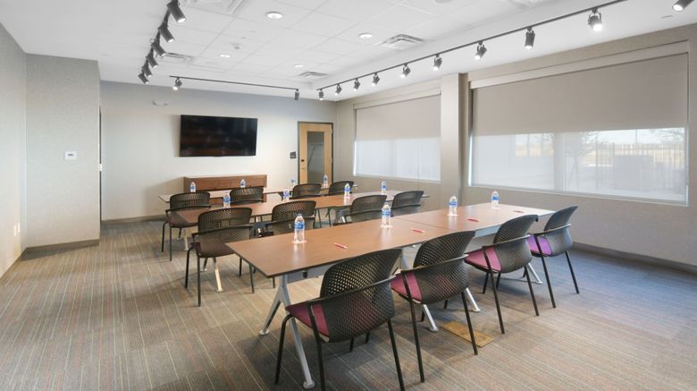 <b>Aloft Lubbock Meeting</b>. Images powered by <a href="https://www.leonardoworldwide.com/" title="Leonardo Worldwide" target="_blank">Leonardo</a>.