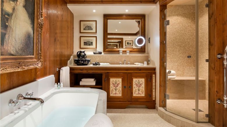 <b>Lake Hotel Courchevel Room</b>. Images powered by <a href="https://www.leonardoworldwide.com/" title="Leonardo Worldwide" target="_blank">Leonardo</a>.