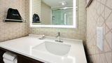 <b>Holiday Inn VA Beach-Oceanside (21st St) Room</b>. Images powered by <a href="https://www.leonardoworldwide.com/" title="Leonardo Worldwide" target="_blank">Leonardo</a>.