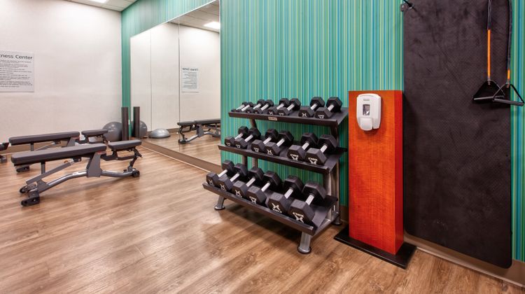 Holiday Inn Express & Suites VA Beach Health Club