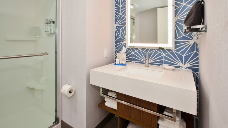 <b>Holiday Inn Express & Suites VA Beach Room</b>. Images powered by <a href="https://www.leonardoworldwide.com/" title="Leonardo Worldwide" target="_blank">Leonardo</a>.