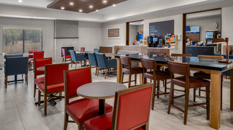 Holiday Inn Express Hotel & Suites Restaurant