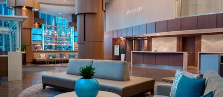 Vancouver Marriott Pinnacle Downtown Exterior