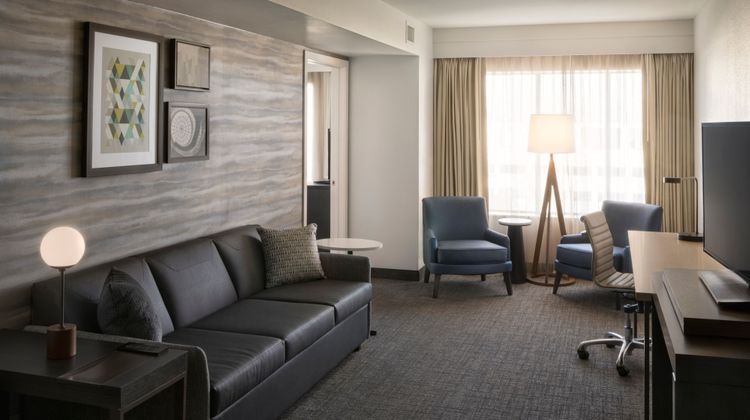 Residence Inn Downtown at Capitol Park Suite