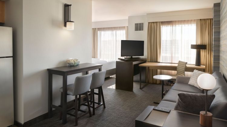 Residence Inn Downtown at Capitol Park Suite