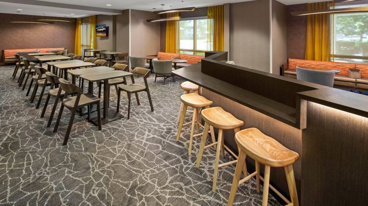 SpringHill Suites by Marriott Lobby