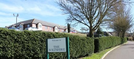 Wiltshire Hotel, Golf & Leisure Resort Exterior