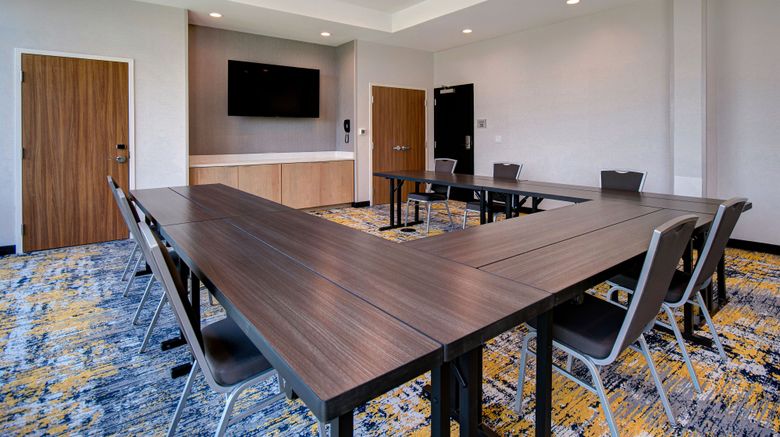 <b>TownePlace Suites Cincinnati Airport S Meeting</b>. Images powered by <a href="https://www.leonardoworldwide.com/" title="Leonardo Worldwide" target="_blank">Leonardo</a>.