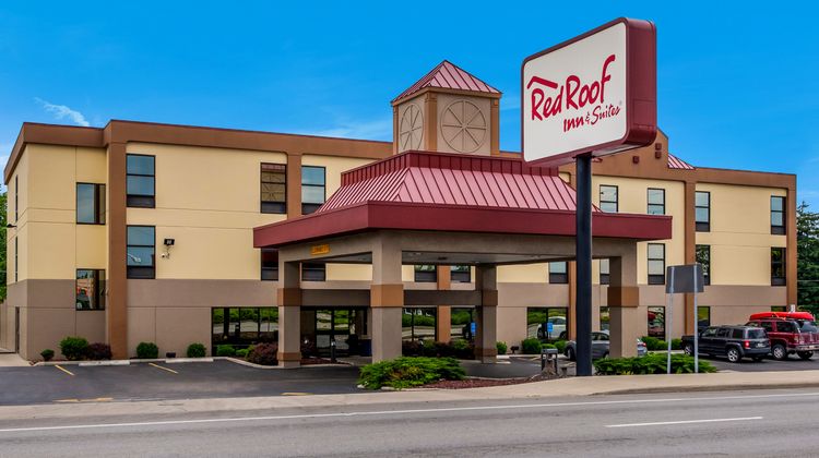 Red Roof Inn & Suites Columbus - W Broad Exterior