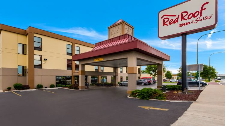 Red Roof Inn & Suites Columbus - W Broad Exterior
