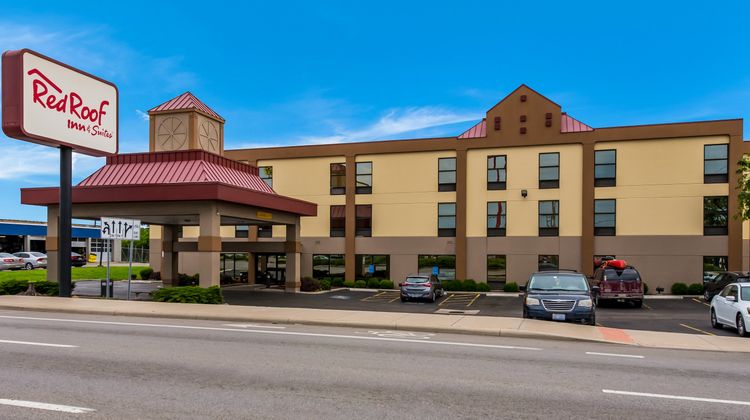 Red Roof Inn & Suites Columbus - W Broad Exterior
