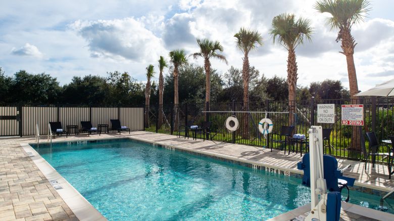 <b>Holiday Inn Express South Park Pool</b>. Images powered by <a href="https://www.leonardoworldwide.com/" title="Leonardo Worldwide" target="_blank">Leonardo</a>.