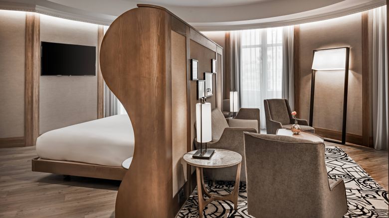 <b>Hotel Circulo Gran Via, Autograph Coll Suite</b>. Images powered by <a href="https://www.leonardoworldwide.com/" title="Leonardo Worldwide" target="_blank">Leonardo</a>.
