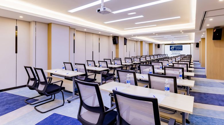 <b>Holiday Inn Express Hohhot East Station Meeting</b>. Images powered by <a href="https://www.leonardoworldwide.com/" title="Leonardo Worldwide" target="_blank">Leonardo</a>.