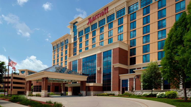 Marriott Hotel & Conference Center Exterior