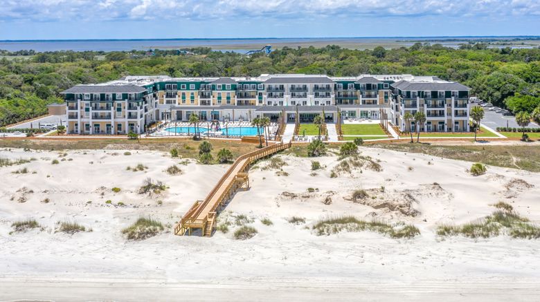 Courtyard Jekyll Island Exterior. Images powered by <a href="https://www.leonardoworldwide.com" target="_blank" rel="noopener">Leonardo</a>.