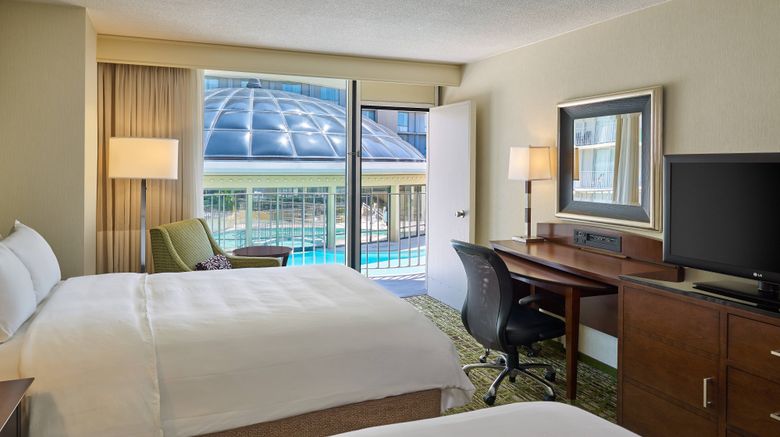 <b>Marriott Chicago O'Hare Room</b>. Images powered by <a href="https://www.leonardoworldwide.com/" title="Leonardo Worldwide" target="_blank">Leonardo</a>.