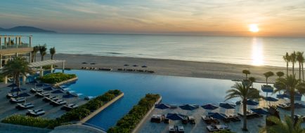 Sheraton Grand Danang Resort Exterior