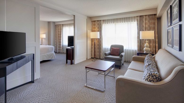 <b>Sheraton Suites Fort Lauderdale West Room</b>. Images powered by <a href="https://www.leonardoworldwide.com/" title="Leonardo Worldwide" target="_blank">Leonardo</a>.