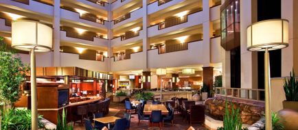 Sheraton Sioux Falls & Convention Center Lobby